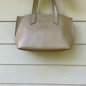 Falor Italia Made in Italy Taupe
Brown Leather Shoulder Strap Bag